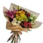 Buquê Mix Floral com 03 girassóis, 15 alstroemérias, 03 lirios, 05 rosas